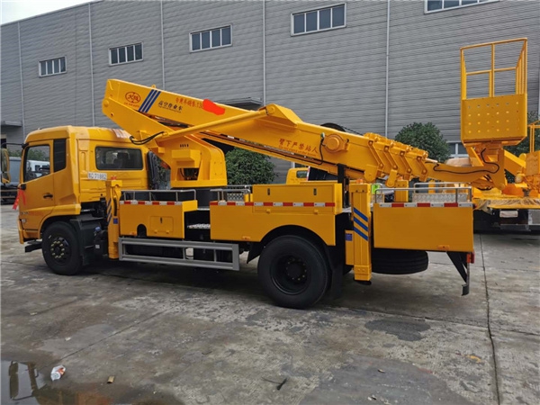 國(guó)六東風天錦34米高空作業車