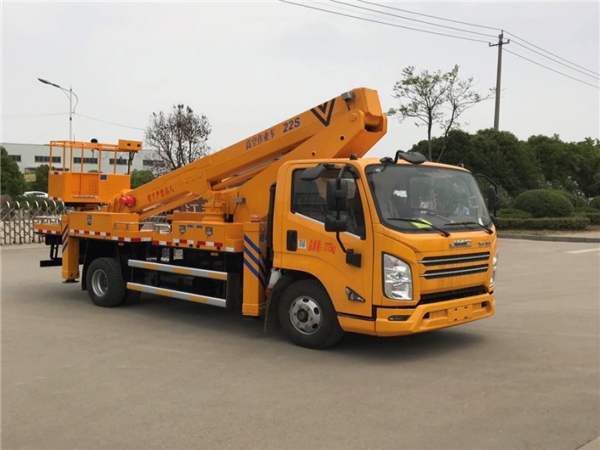 國(guó)六江鈴26米高空作業車