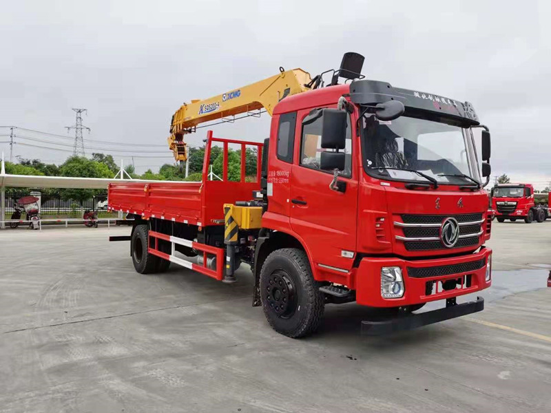 國(guó)六東風随專K5徐工8K單橋随車吊